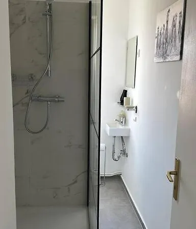Διαμέρισμα Premium & Zentrales Mit 2 Schlafzimmern Neustadt in Holstein