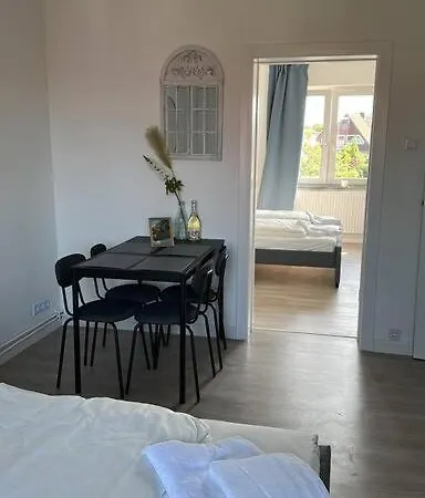Διαμέρισμα Premium & Zentrales Mit 2 Schlafzimmern Neustadt in Holstein