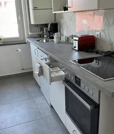 Διαμέρισμα Premium & Zentrales Mit 2 Schlafzimmern *